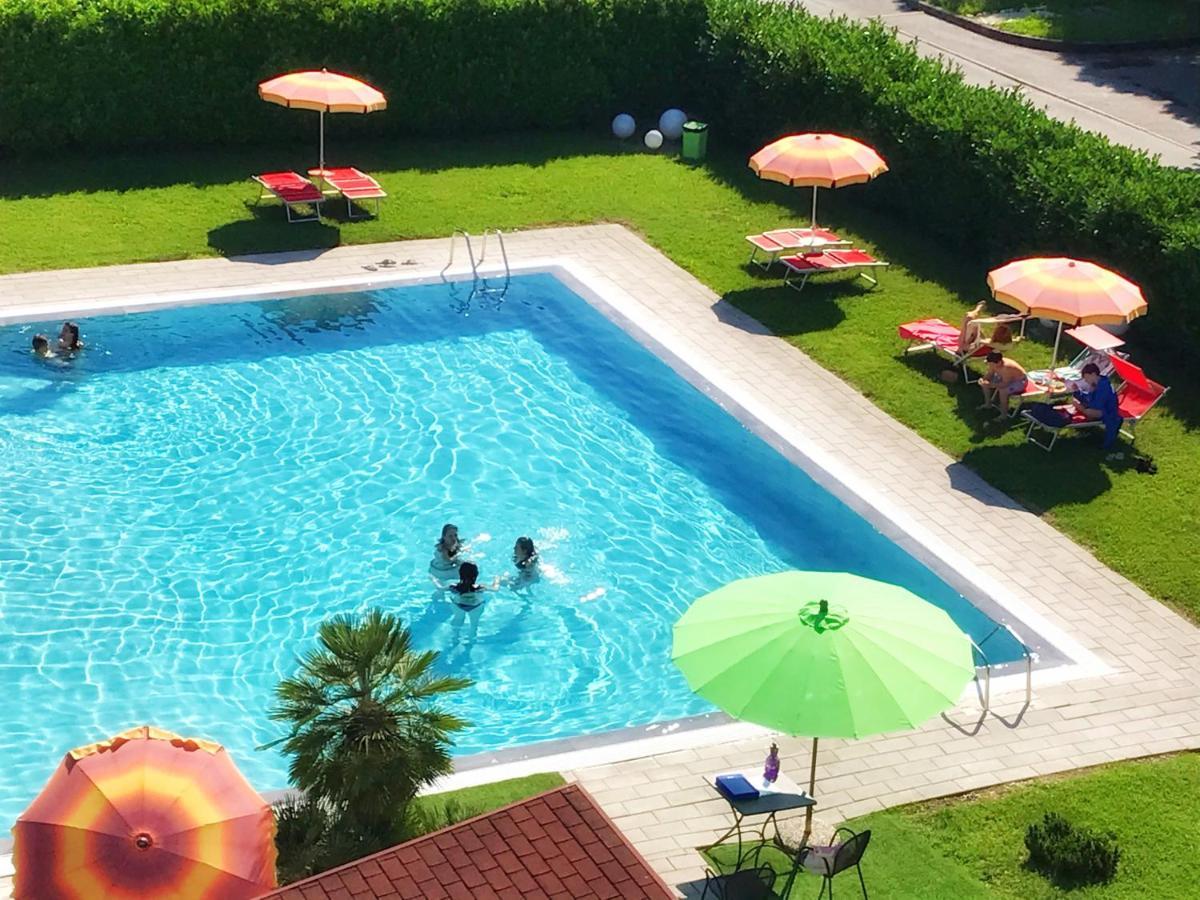 Hotel Ca' Brugnera Екстер'єр фото